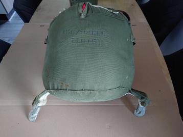 WW2 British parachute CLE droppingscontainer