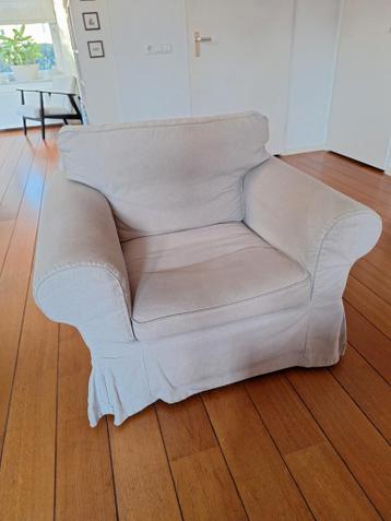 Ikea Ektorp Fauteuil - Comfortabel en Stijlvol - afbeelding 1 Ikea Ektorp Fauteuil - Comfortabel en Stijlvol - afbeelding 1