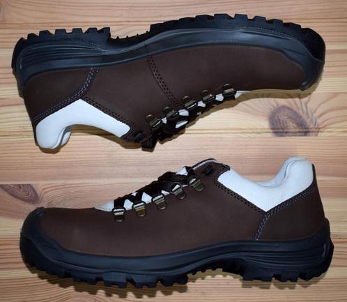 RedBrick - Safety Sneaker Flow brown S3 - maat 42, Kleding | Dames, Schoenen, Nieuw, Werkschoenen, Bruin, Ophalen of Verzenden