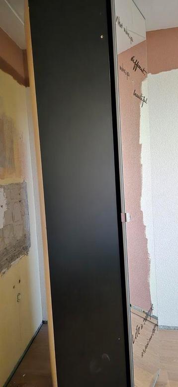 Zwarte Ikea pax hoekkast incl. Spiegeldeur - afbeelding 3 Zwarte Ikea pax hoekkast incl. Spiegeldeur - afbeelding 3