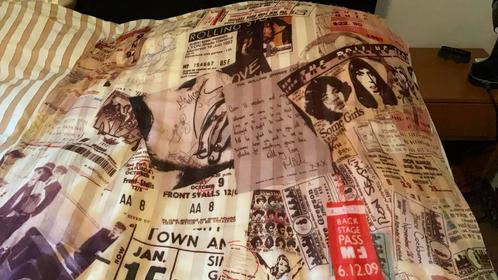 Shawl voor de Rolling Stones en Guns N’ Roses fans, Verzamelen, Muziek, Artiesten en Beroemdheden, Nieuw, Kleding, Ophalen of Verzenden