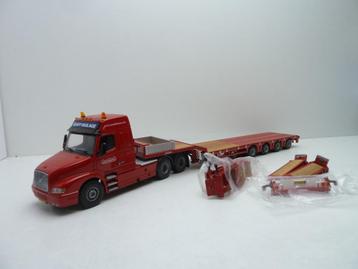 Volvo NH 6x2   '' Nooteboom '' Lion Toys