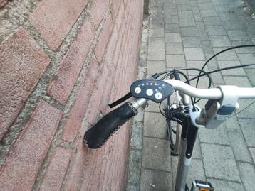 Giant elektrische fiets met accu en oplader