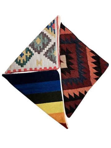 GRATIS: Handgeweven Luxe Kussen Winactie De Pers Tapijten