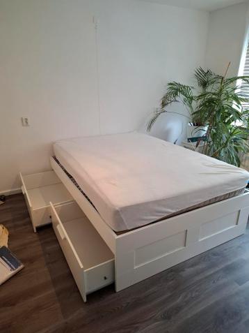 GRATIS Ikea Brimnes bedframe 140x200cm met opberglades - afbeelding 3 GRATIS Ikea Brimnes bedframe 140x200cm met opberglades - afbeelding 3