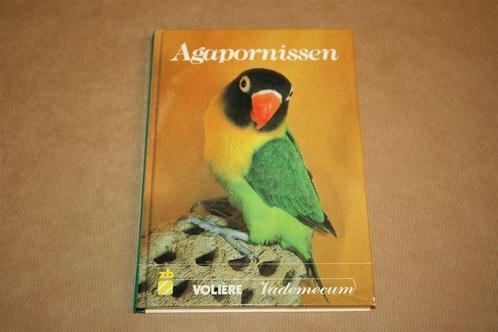 Agapornissen - Voliere Vademecum, Boeken, Dieren en Huisdieren, Gelezen, Ophalen of Verzenden