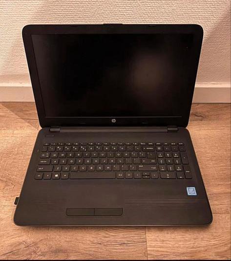 HP laptop met toebehoren (Zie omschrijving), Computers en Software, Windows Laptops, Gebruikt, SSD, Qwerty, Ophalen of Verzenden