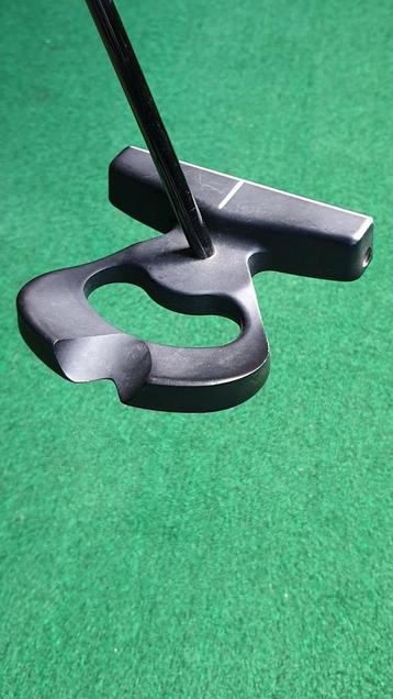 L.a.b. Directed Force 2.1  putter rechtshandig