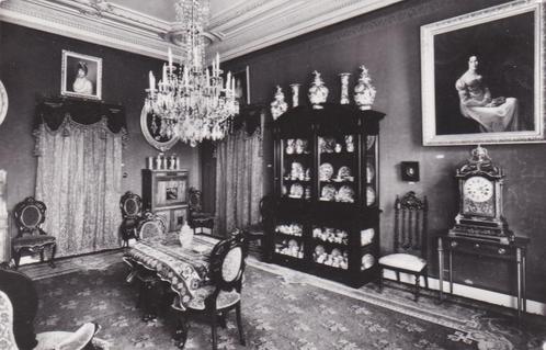 Kleine salon in museum van de bisdom van Vliet Haasdrecht, Verzamelen, Ansichtkaarten | Nederland, Ongelopen, Zuid-Holland, 1960 tot 1980