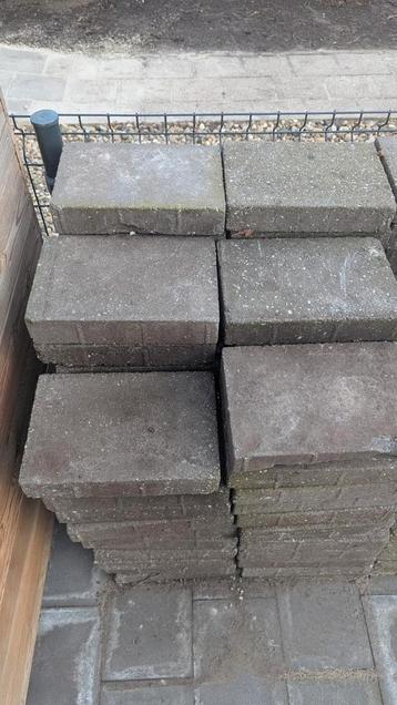 20x30 Tegels - Circa 40Stuks