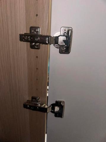 Twee Ikea Pax deuren hoogglans wit 50x229 cm - afbeelding 9 Twee Ikea Pax deuren hoogglans wit 50x229 cm - afbeelding 9