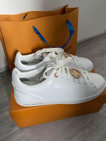 Mooie witte sneakers 38