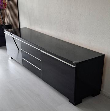 IKEA BESTÅ BURS tv-meubel in hoogglans zwart - afbeelding 3 IKEA BESTÅ BURS tv-meubel in hoogglans zwart - afbeelding 3