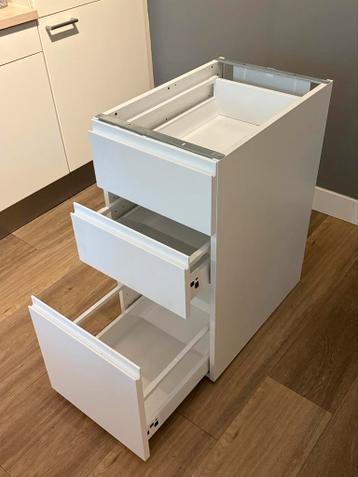 IKEA Metod Keukenkast 40x60x80 met Voxtorp lades - afbeelding 2 IKEA Metod Keukenkast 40x60x80 met Voxtorp lades - afbeelding 2