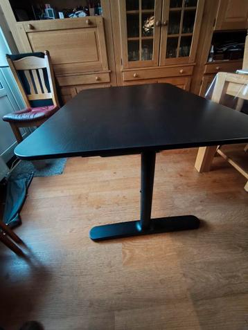 Ikeabureau type Bekant zwart - afbeelding 1 Ikeabureau type Bekant zwart - afbeelding 1