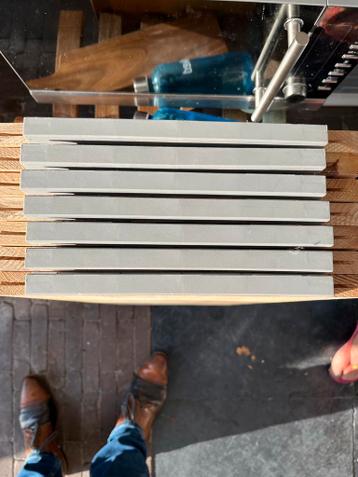 IKEA Ivar kast planken en 1 staander - afbeelding 6 IKEA Ivar kast planken en 1 staander - afbeelding 6