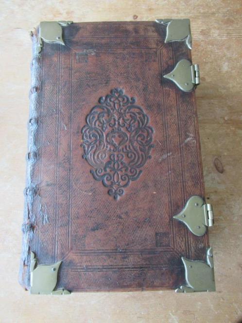 Oer 11069 18e eeuwse statenbijbel Pieter Keur "anno 1719", Antiek en Kunst, Antiek | Boeken en Bijbels, Ophalen