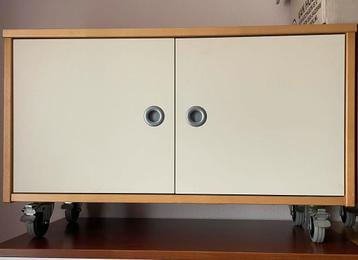 Ikea Effektiv kastje op wielen - afbeelding 1 Ikea Effektiv kastje op wielen - afbeelding 1