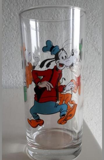 Glas met Disney figuren,