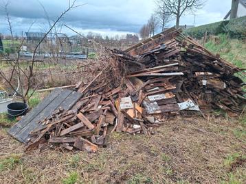 Afval hout gratis af halen