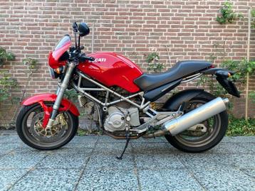 Ducati Monster 800 // bj 2005 // km 12.200