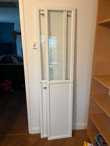 2 Witte IKEA Billy kast deuren met glas OXBERG - afbeelding 1 2 Witte IKEA Billy kast deuren met glas OXBERG - afbeelding 1