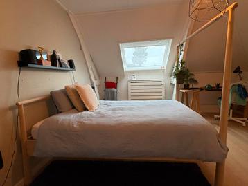 IKEA Twijfelaar Bedframe hemelbed - afbeelding 2 IKEA Twijfelaar Bedframe hemelbed - afbeelding 2