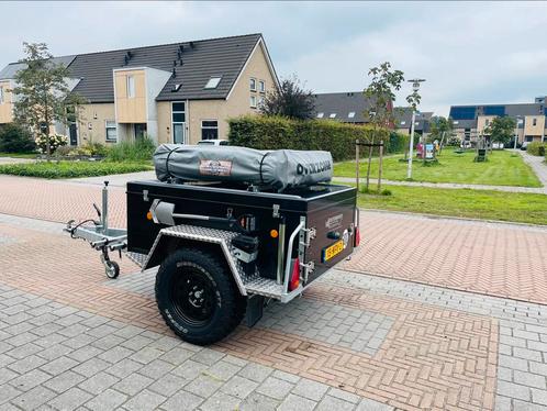 Stoere offroad trailer met daktent en fietsendrager!, Auto diversen, Aanhangers en Bagagewagens, Zo goed als nieuw, Ophalen