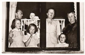 Fotokaart Koninklijk gezin + Wilhelmina 1948