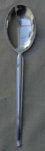 SOLA ELITE DESIREE groentelepel 23,4cm vegetable spoon serve