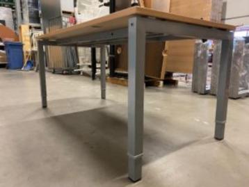 Bureau met slinger 160x80xH65-85 cm, 92 stuks - afbeelding 8 Bureau met slinger 160x80xH65-85 cm, 92 stuks - afbeelding 8