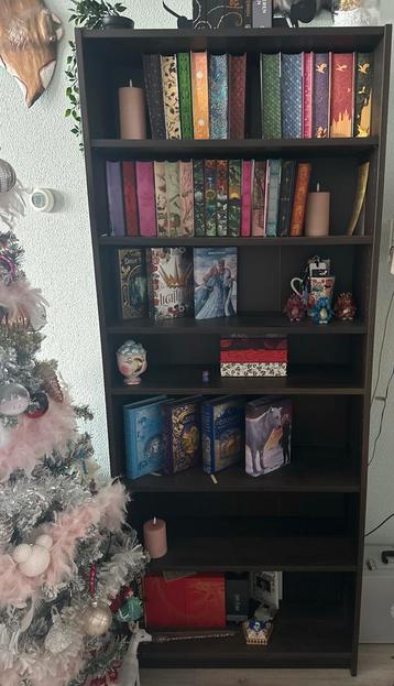 Donkerbruine billy ikea kast - afbeelding 1 Donkerbruine billy ikea kast - afbeelding 1