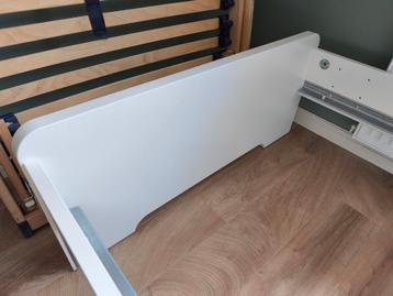 Wit bedframe Ikea met lattenbodem - afbeelding 6 Wit bedframe Ikea met lattenbodem - afbeelding 6