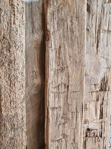 Geleefde unieke planken buitenkanten meerpalen barnwood