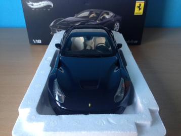 FERRARI F12 BERLINETTA 1:18 HOT WHEELS ELITE