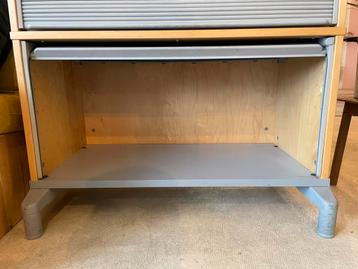 Ikea Kantoorkast met Roldeuren - afbeelding 2 Ikea Kantoorkast met Roldeuren - afbeelding 2