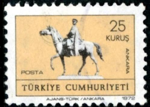 Turkije 2257 - Ataturk te paard, Postzegels en Munten, Postzegels | Europa | Overig, Gestempeld, Overige landen, Ophalen of Verzenden