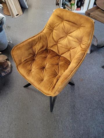 Eetkamerstoelen Geel velvet IR zwart 58x60x81