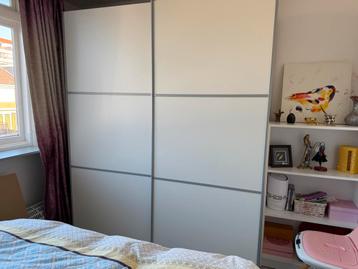 Mutiple waredrobes and beds are available in Rotterdam - afbeelding 4 Mutiple waredrobes and beds are available in Rotterdam - afbeelding 4