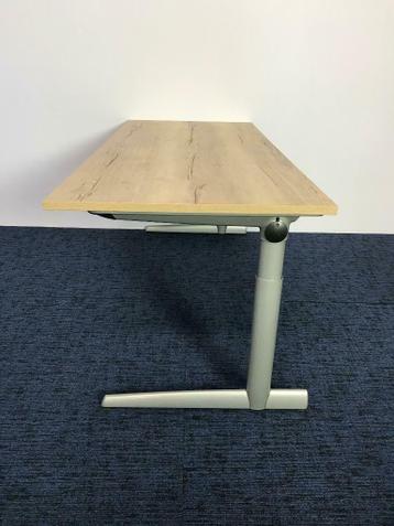 Grote partij Ahrend 500 bureaus, refurbished met nieuw blad - afbeelding 4 Grote partij Ahrend 500 bureaus, refurbished met nieuw blad - afbeelding 4