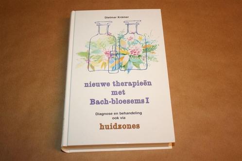 Nieuwe therapieën met Bach-Bloesems I !!, Boeken, Esoterie en Spiritualiteit, Zo goed als nieuw, Overige onderwerpen, Ophalen of Verzenden