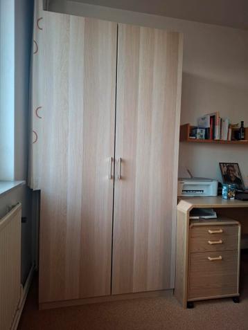 Ikea Pax kast - 100x60x200cm - Inclusief legplanken en roede - afbeelding 1 Ikea Pax kast - 100x60x200cm - Inclusief legplanken en roede - afbeelding 1