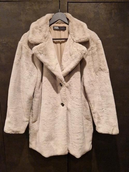 Beige Faux Fur jas van Zara maat S, Kleding | Dames, Jassen | Winter, Zo goed als nieuw, Maat 36 (S), Beige, Ophalen of Verzenden