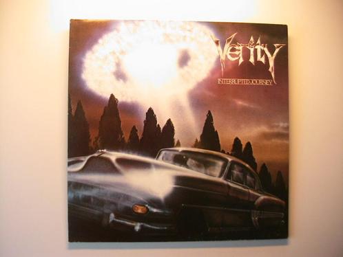 LP Verity - Interrupted Journey, Cd's en Dvd's, Vinyl | Hardrock en Metal, Zo goed als nieuw, Verzenden