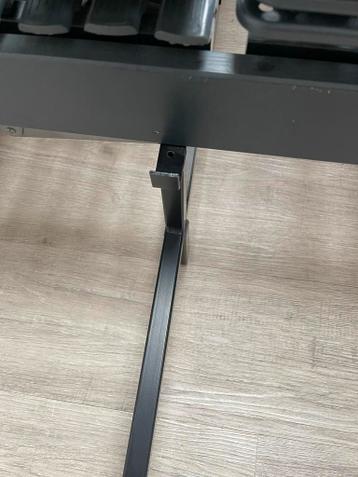 IKEA Malm bed 140x200 + Elektrische Lattenbodems - afbeelding 9 IKEA Malm bed 140x200 + Elektrische Lattenbodems - afbeelding 9