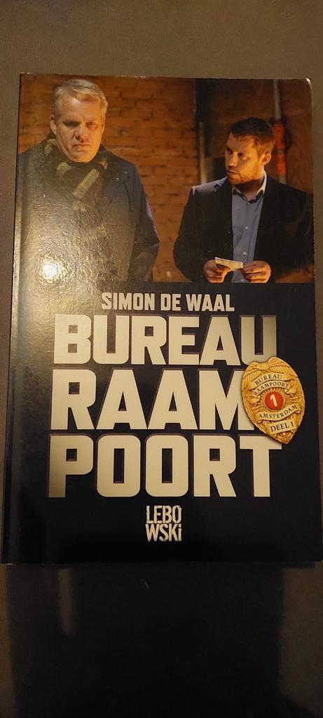 Simon de Waal - Bureau Raampoort, Boeken, Thrillers, Gelezen, Ophalen of Verzenden