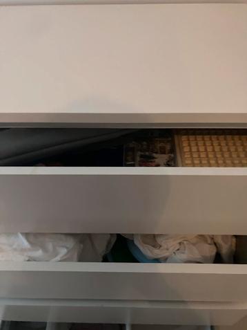 Witte IKEA ladenkast MALM - afbeelding 4 Witte IKEA ladenkast MALM - afbeelding 4