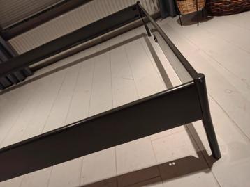 Kopardal IKEA bedframe 140x200 - Stevig en compleet - afbeelding 3 Kopardal IKEA bedframe 140x200 - Stevig en compleet - afbeelding 3