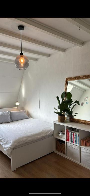 Wit bedframe + lattenbodems 140x200 - afbeelding 1 Wit bedframe + lattenbodems 140x200 - afbeelding 1