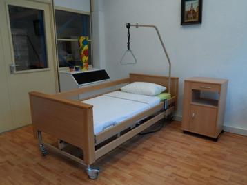 thuiszorgbed | hoog laag bed | ziekenhuisbed | elektrisch